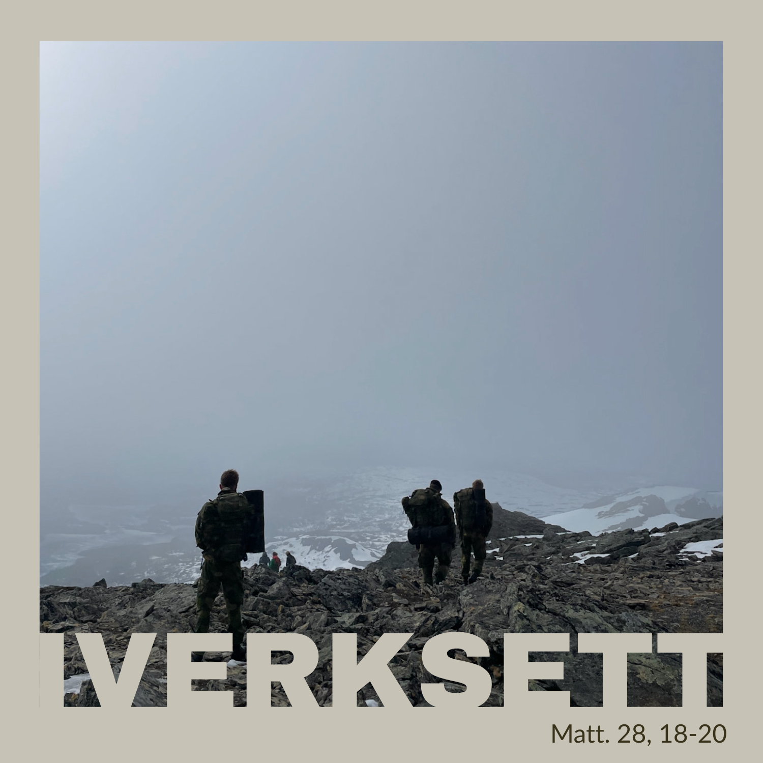 Soldatkortene "Kommando & stillhet" - en postkortsamling med retning